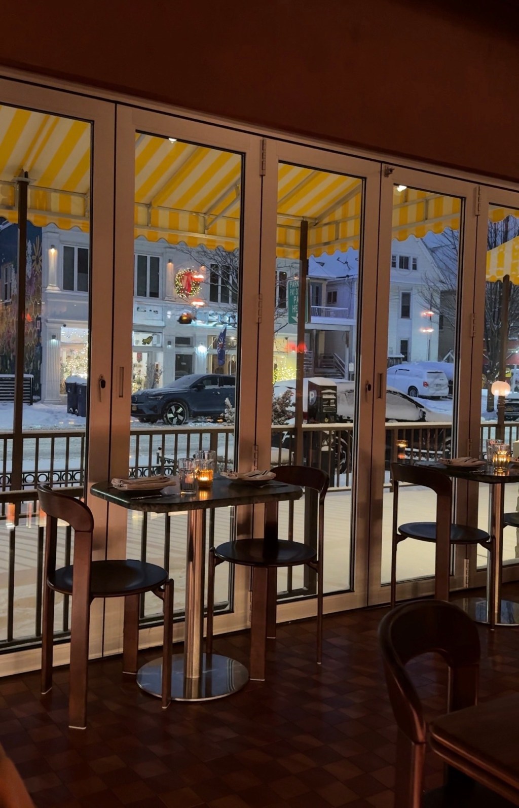 Warm Tables Inside, Chilly&nbsp;Outside